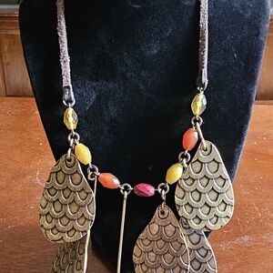 Lucky Btand Multicolor Pendant Necklace